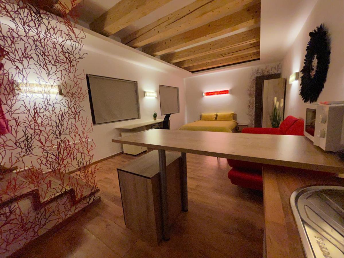 New Workspace Studio Savoya9 Self Check In Old City Center تيميشورا المظهر الخارجي الصورة